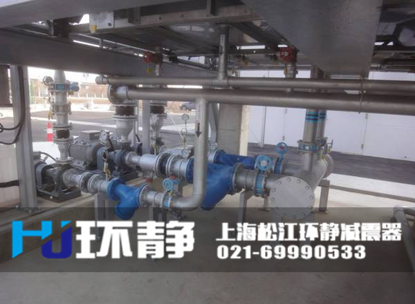 <a href=http://www.ynffmc.cn target=_blank class=infotextkey>橡膠軟接頭</a>運(yùn)行車間